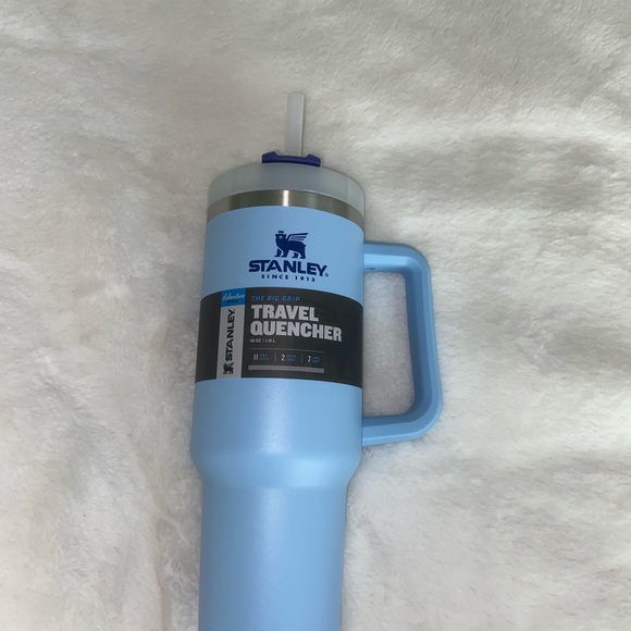 Stanley Adventure Quencher 40oz cornflower Blue! NWT - Picture 2 of 6